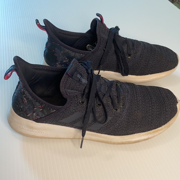 Adidas Women Navy Running Tennis Shoe Size 9 - Picture 1 of 7